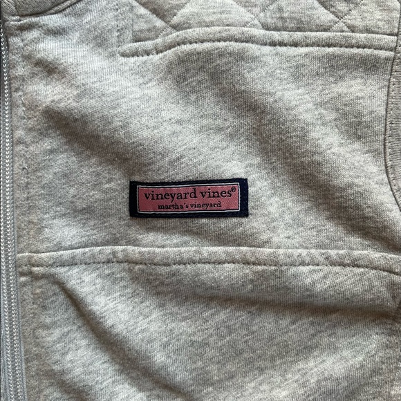 VINEYARD VINES VEST SHEP SHIRT QUILTED PANEL GRAY SIZE MEDIUM - Picture 4 of 4